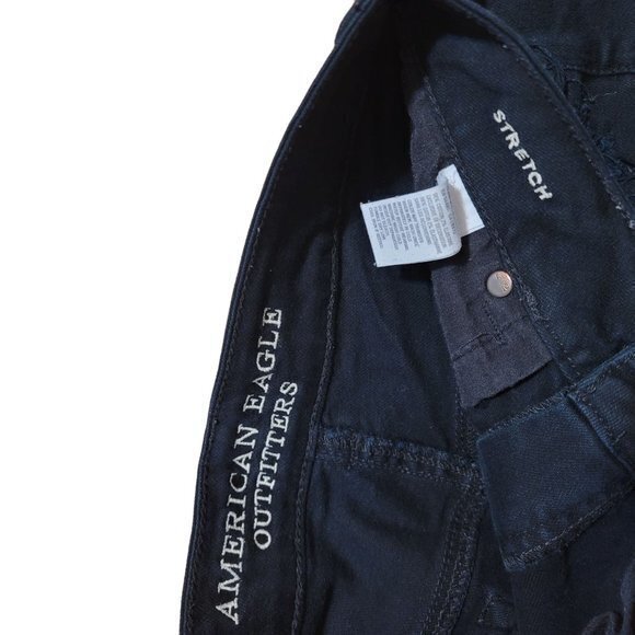 American Eagle Womens Size 2 Black Distressed Stretch Jean Shorts - Picture 2 of 4